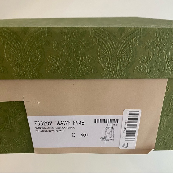 Gucci Logo GG Matelasse Snow Boots - Picture 14 of 17